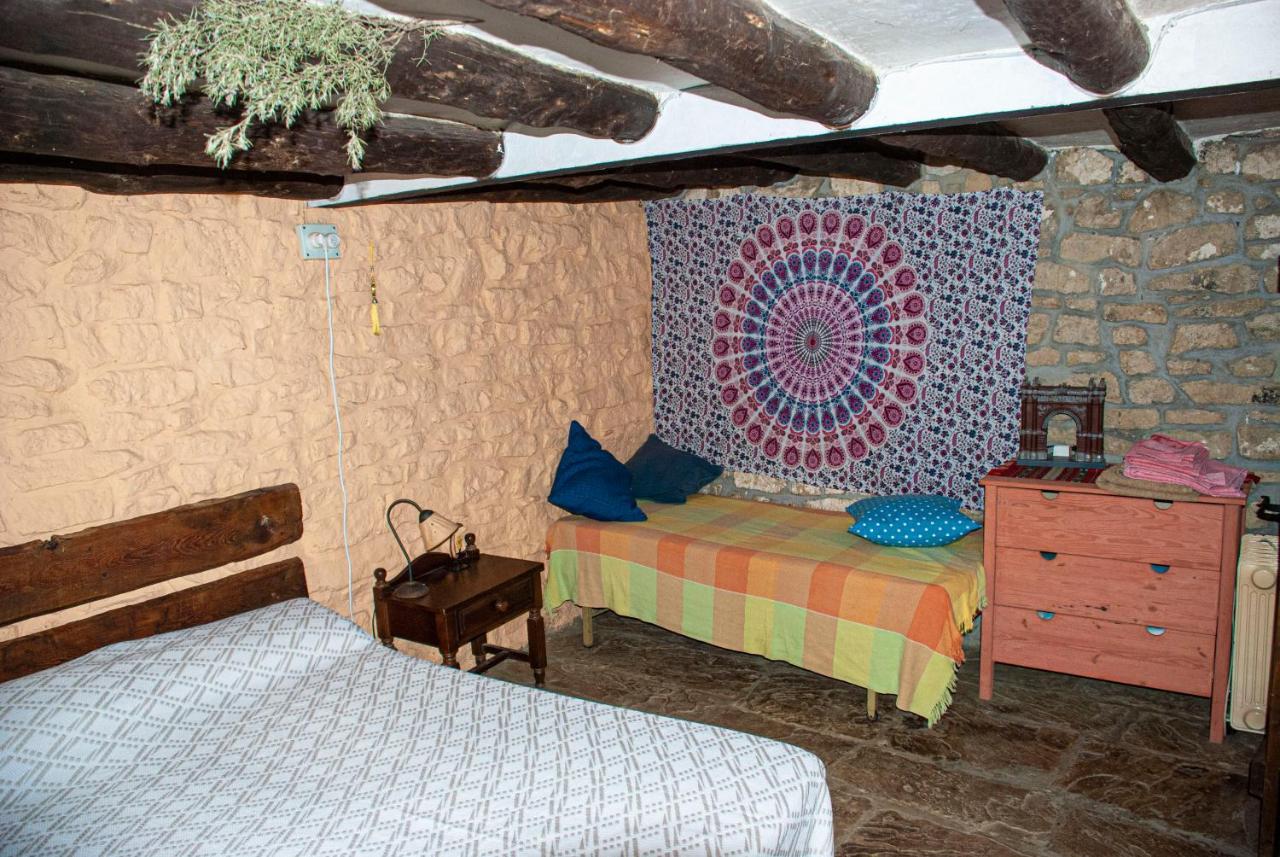 בית הארחה Santa Eulalia de Gállego 	Casa Jalon מראה חיצוני תמונה